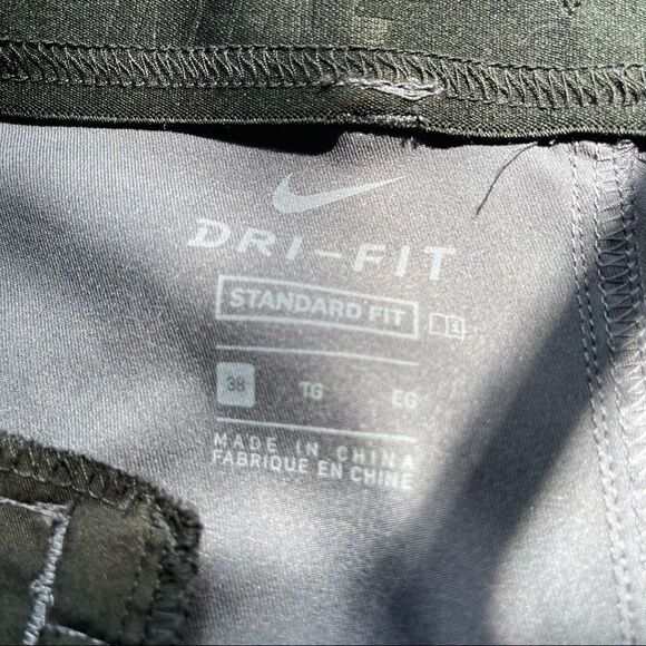 Nike Dri Fit Standard Fit Golf Shorts - Picture 6 of 11